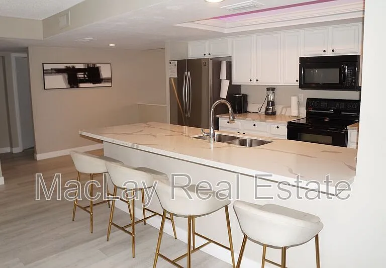 1732 E Hermosa Dr — Photo 14