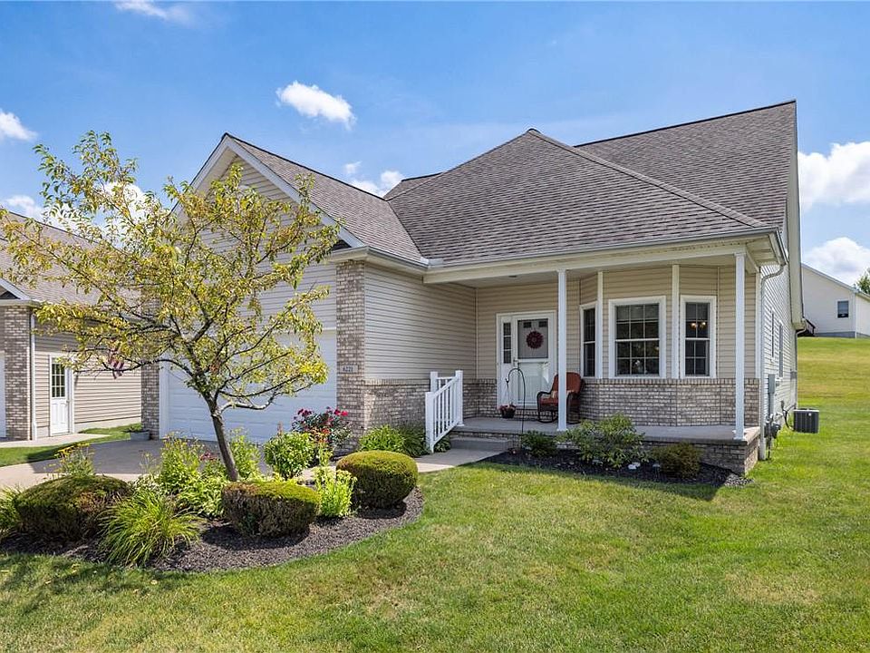 1st image of 6221 Hayfield Cir