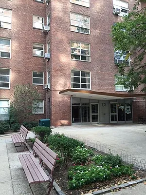 Sold by R New York | media 15