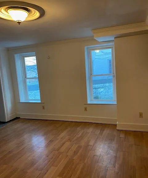 39 Genesee St #BASEMENT — Photo 11