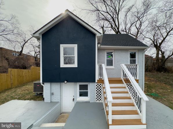 5021 A St SE, Washington, DC 20019