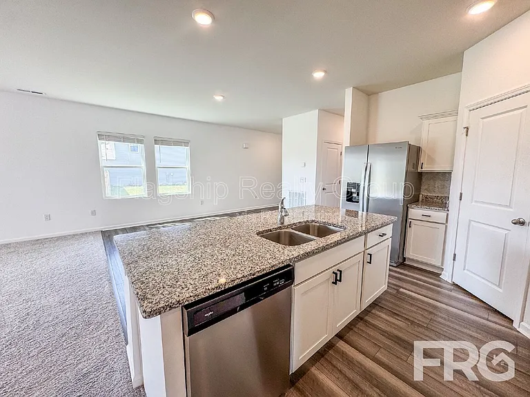 303 Kenison Way — Photo 40
