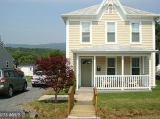 205 N 3rd St, Shenandoah, VA 22849