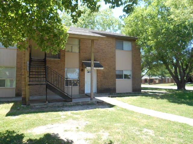 1st image of 2213 Valley Forge Ave APT C