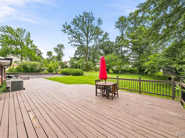 23 Beaver Dr — Photo 26