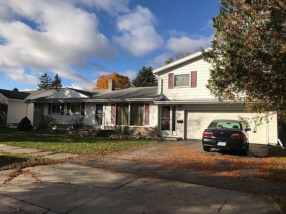 2nd image of 429 W Brege Dr