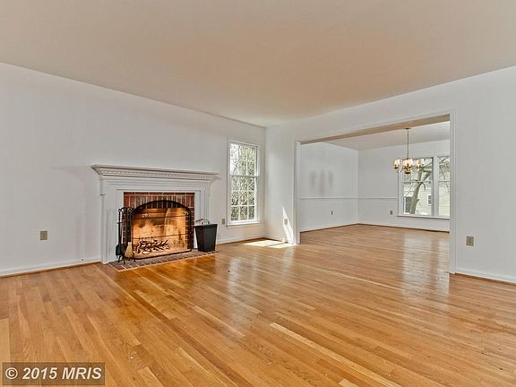 Masonry wood-burning fireplace