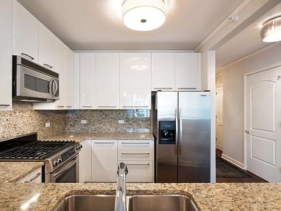 2nd image of 450 E Waterside Dr #P-115