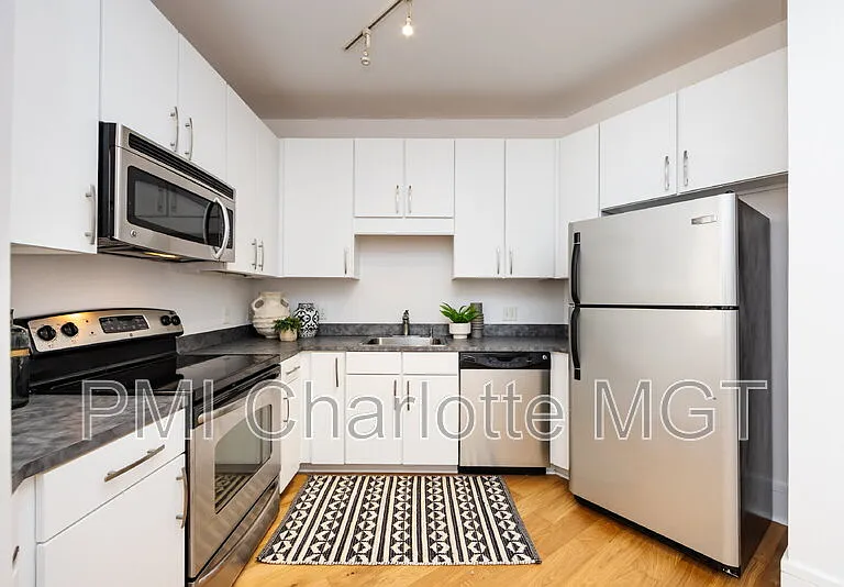 1600 Fulton Ave #204 — Photo 15