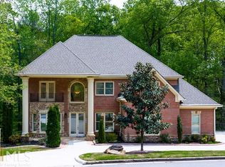 1807 Chedworth Ln, Stone Mountain, GA 30087