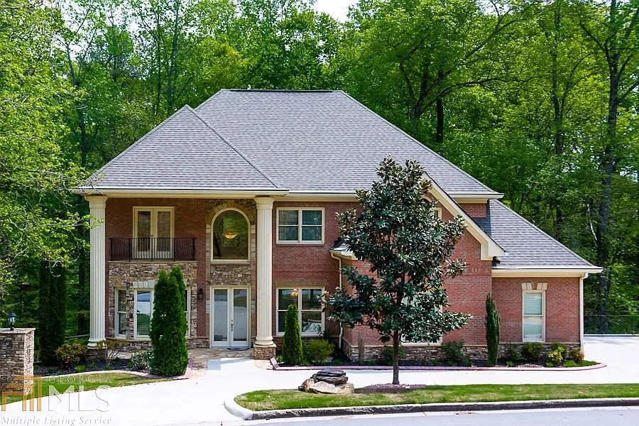 1807 Chedworth Ln photo 1