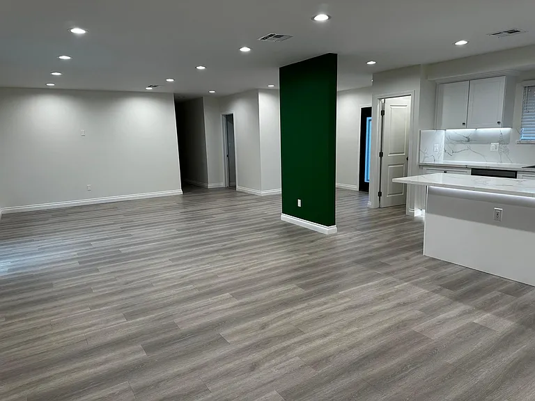 11211 Louise Ave — Photo 3