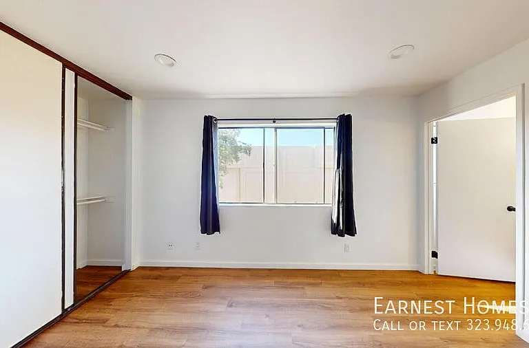 10220 De Soto Ave #11 — Photo 9