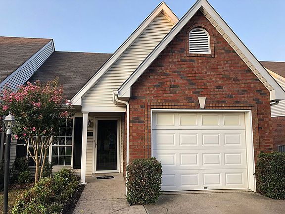 2nd image of 1811 Keeneland Ct