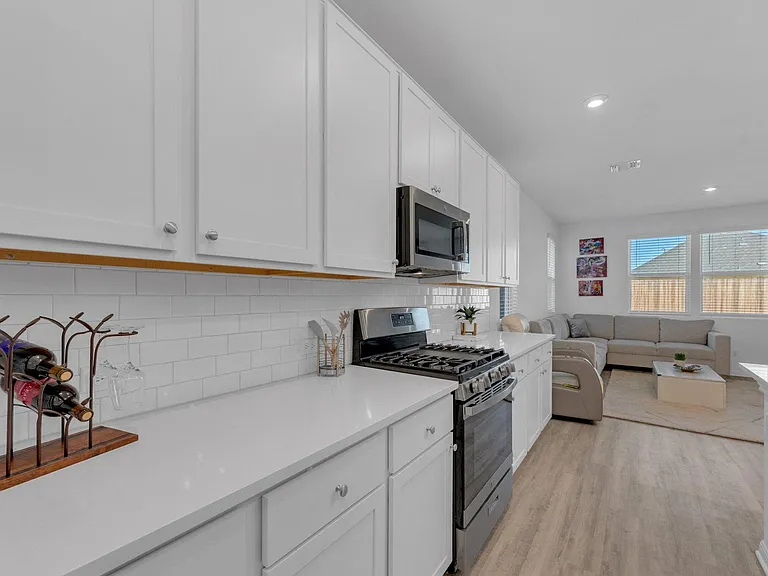 20704 John Gill Dr — Photo 9
