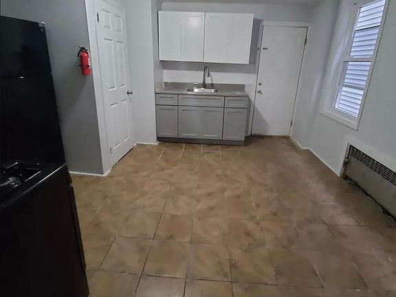 2nd image of 98 Brookdale Ave #2L