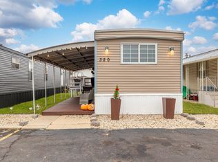 9001 S Cicero Ave TRAILER 320, Oak Lawn, IL 60453