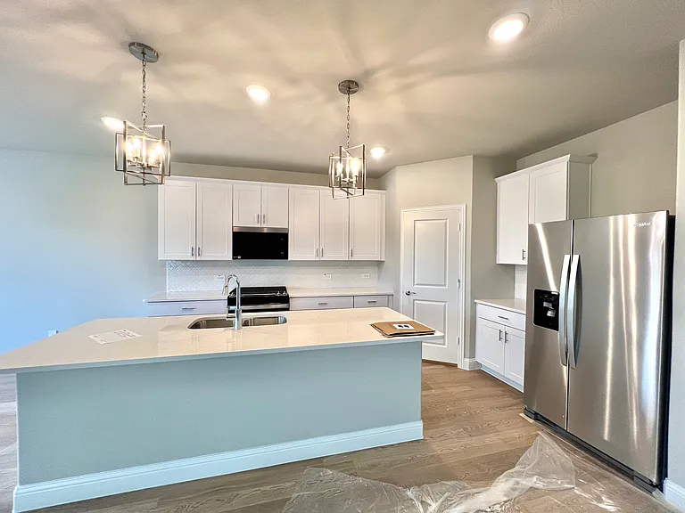 1411 Winters Way — Photo 14