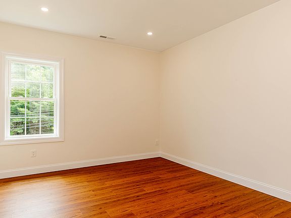 5th image of 150 State Rd E #6