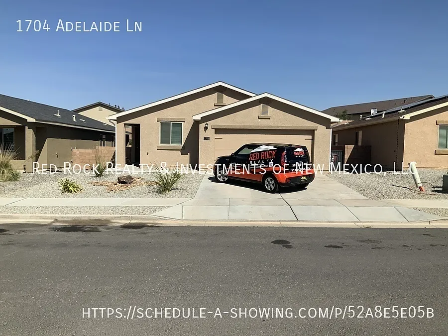 1704 Adelaide Ln