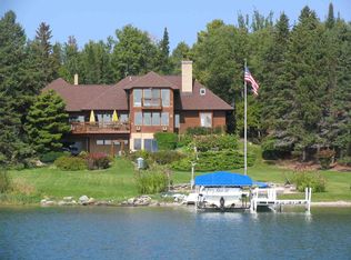 08369 Cedar Ln, Charlevoix, MI 49720