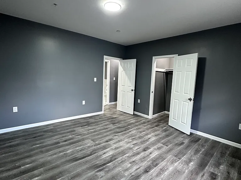 153 Vine St #A — Photo 8