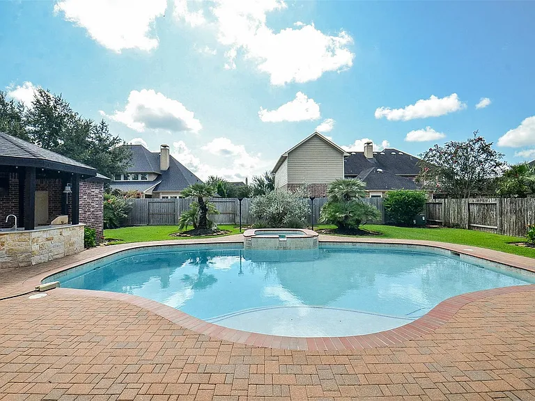 2239 Monarch Terrace Dr — Photo 38