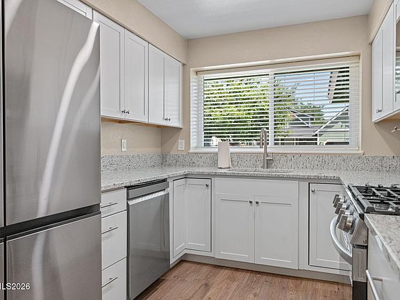 5th image of 4183 Quinn Dr