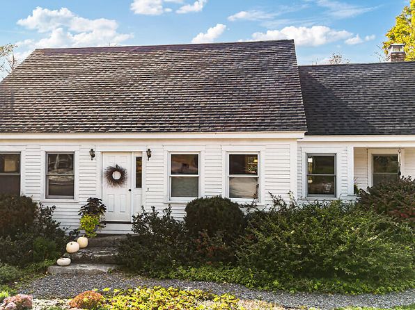 94 Town House Road, Vienna, ME 04360