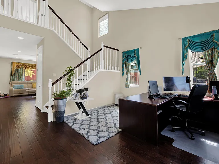 4725 Friesian Dr — Photo 7