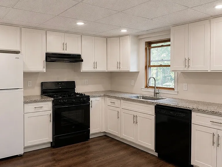 319 Cherry St #3 — Photo 1