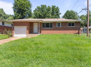 1135 Meadowlark Dr, Florissant, MO