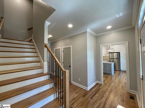 4th image of 108 Kilkenney Ct