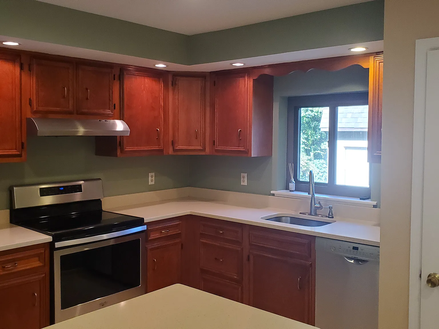 2 bed, 2.5 bath, 1344 sqft, $2,550 — Photo 3