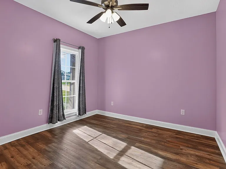13 S Barnes Field Dr — Photo 5