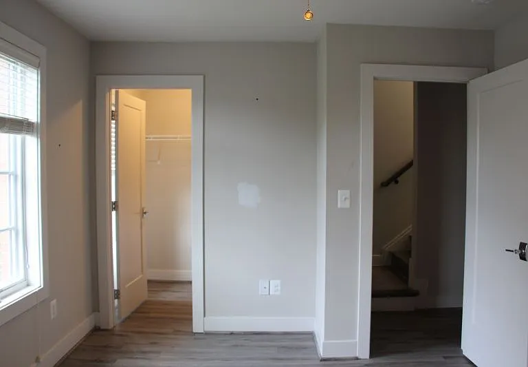 928 N Buchanan Ct — Photo 10