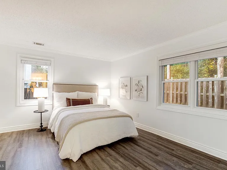 236 E Juniper Ave — Photo 19
