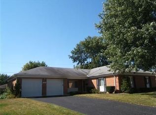 616 Ellsworth Dr, Dayton, OH 45426