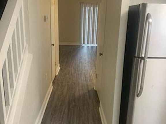 5th image of 3710D Rockbrook Dr