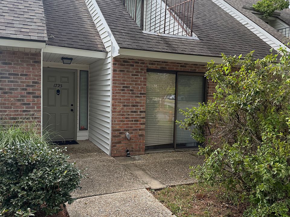 Front elevation. Entrance from rear also off carport and patio