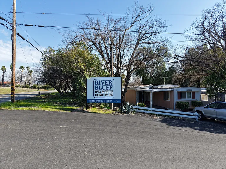21795 Bend Ferry Rd — Photo 1