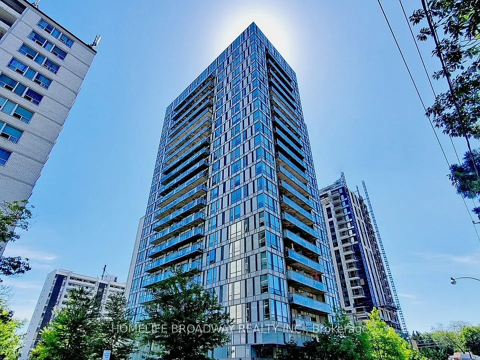 83 Redpath Ave #811