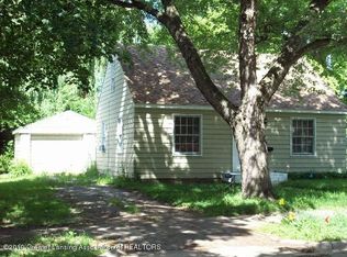 230 S Magnolia Ave, Lansing, MI 48912