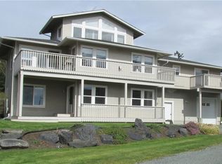 16851 Beach Rd, La Conner, WA 98257