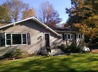 16 Midrocks Rd, Ridgefield, CT 06877