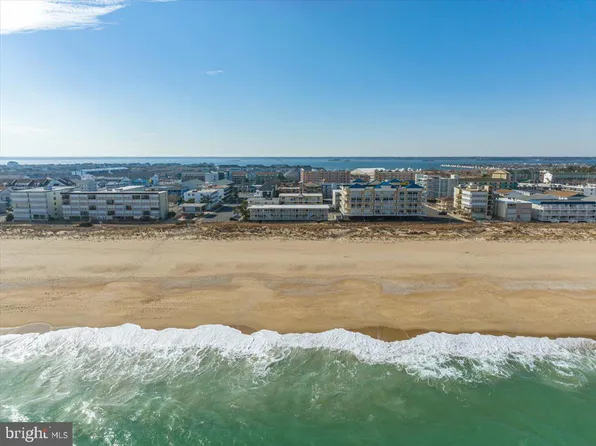 12401 Wight St Unit 8, Ocean City, MD 21842