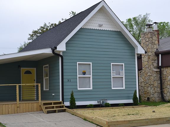 3rd image of 31 E Palmer St