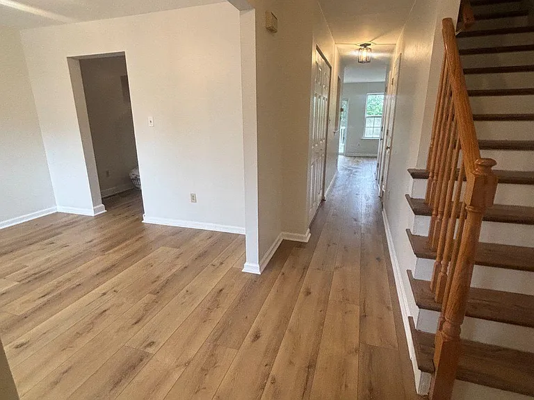 4220 Elm Ct — Photo 9