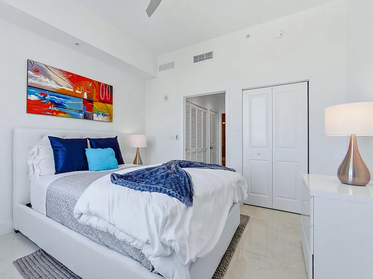 350 N Federal Hwy #Penthouse 09 — Photo 23