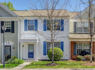 6957 Rothchild Dr, Charlotte, NC 28270